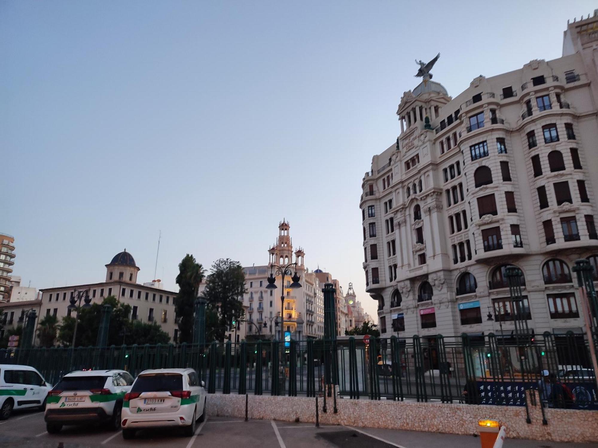 Central Rooms Valencia Downtown - Bruno Apartments Coliving Ngoại thất bức ảnh